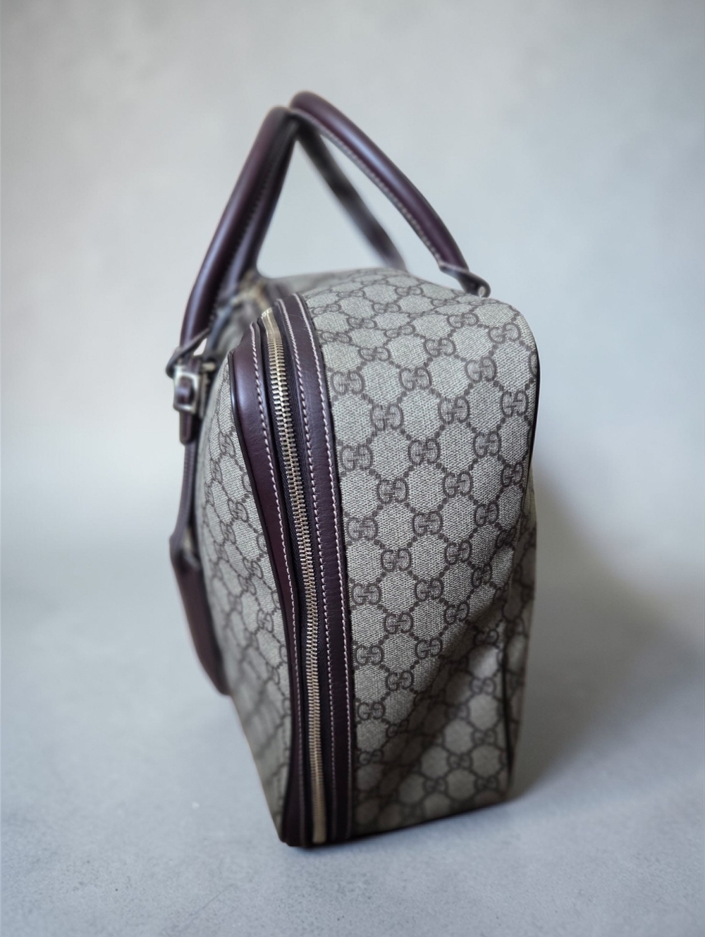 Authentic Gucci GG Supreme Travel Suitcase - Picture 6 of 14